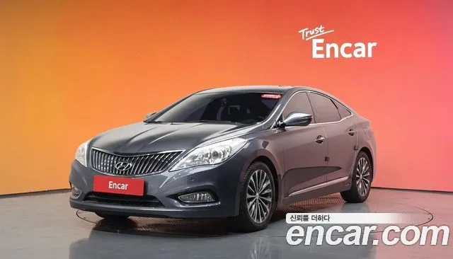 Hyundai Grandeur HG240 Modern