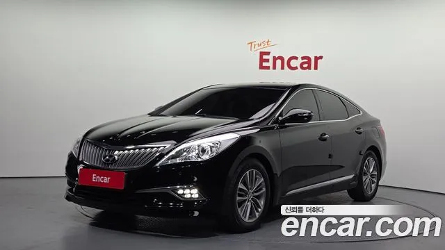Hyundai Grandeur HG240 Modern