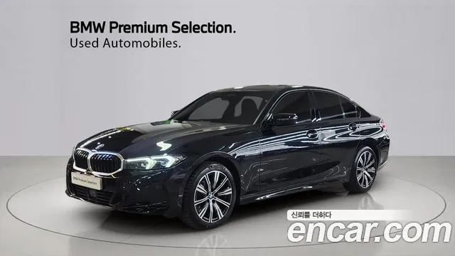 BMW 3-Series 320i