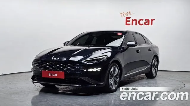 Kia K8 Signature