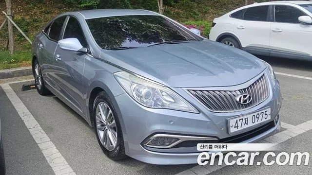 Hyundai Grandeur HG240 Modern