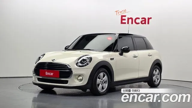 Mini Cooper 5Door Standard