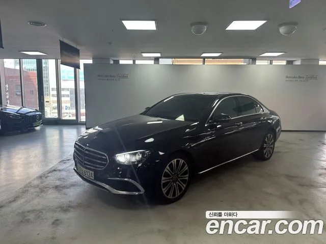 Mercedes-Benz E-Class E300e 4MATIC Exclusive