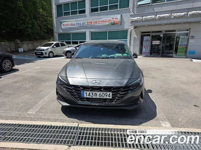 Hyundai AVANTE 1.6
