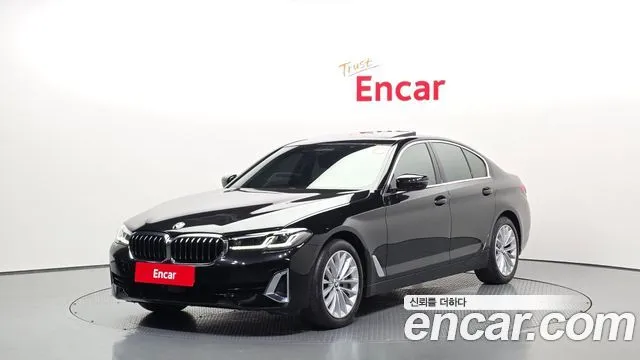 BMW 5-Series 530i Luxury
