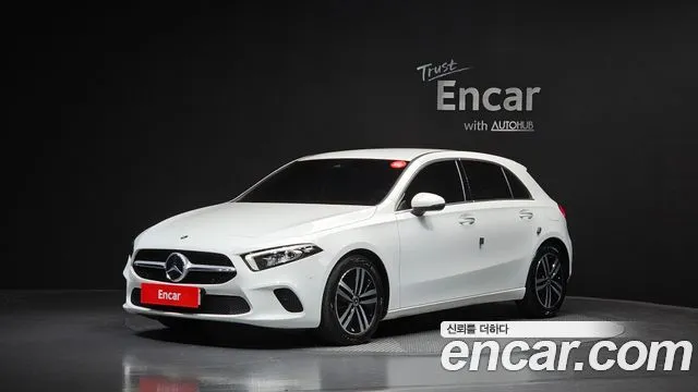 Mercedes-Benz A-Class A220 Hatchback