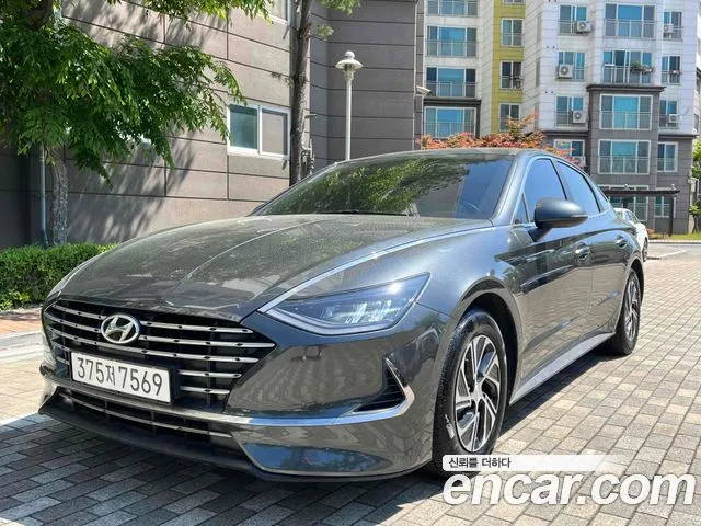Hyundai Sonata Modern
