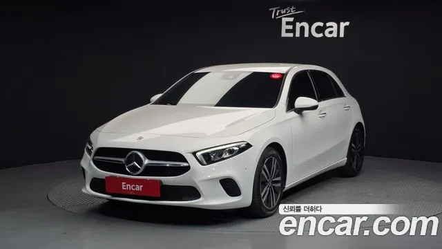 Mercedes-Benz A-Class A220 Hatchback