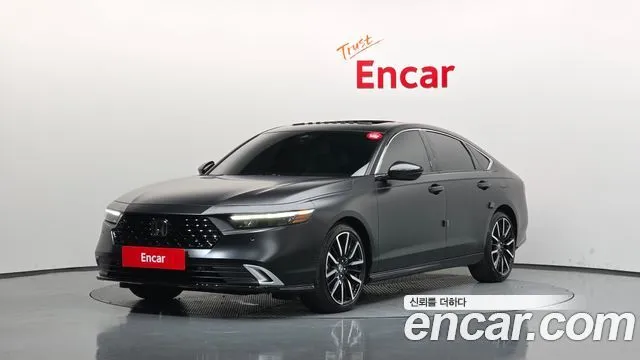 Honda Accord 2.0 Hybrid Touring