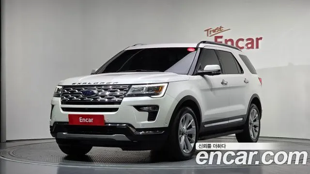 Ford Explorer 2.3 Limited 4WD