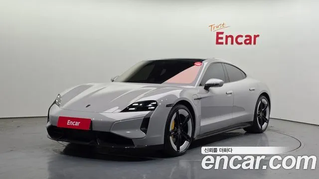 Porsche Taycan Turbo S