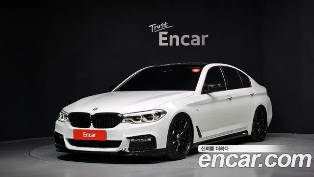 BMW 5-Series 530i M Sport Package Plus