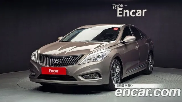 Hyundai Grandeur HG240 Modern