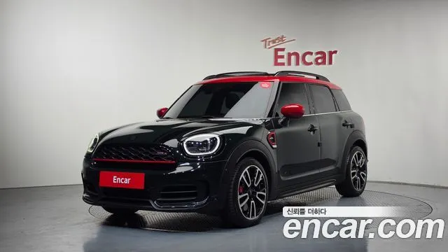 Mini Countryman JCW Launch Pack