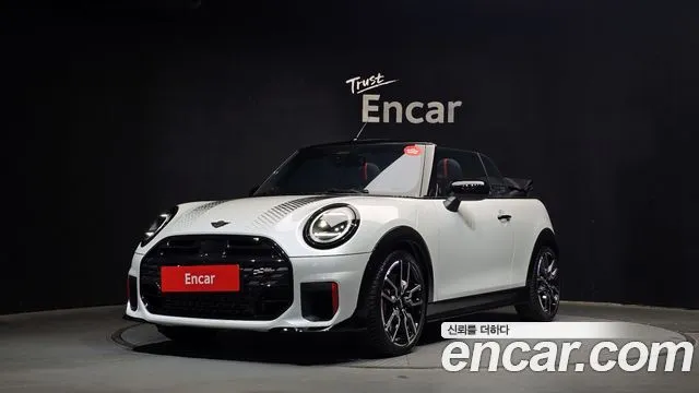 Mini Cooper Convertible JCW