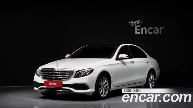 Mercedes-Benz E-Class E300 Exclusive