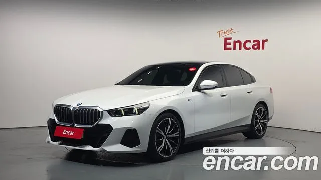 BMW 5-Series 530i xDrive M Sport
