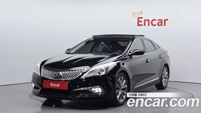Hyundai Grandeur HG240 Modern