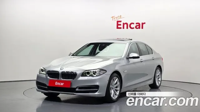 BMW 5-Series 528i