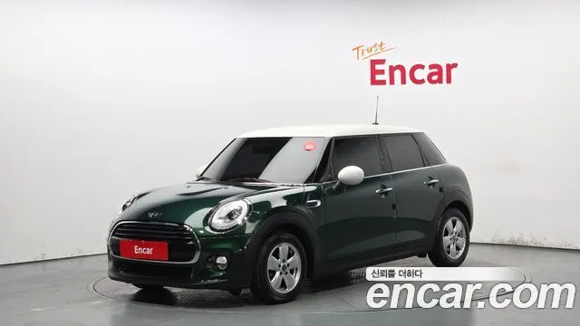 Mini Cooper 5Door Standard