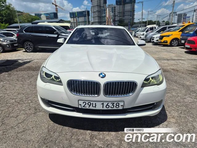 BMW 5-Series 528i