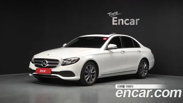 Mercedes-Benz E-Class E300 4MATIC Avnatgarde