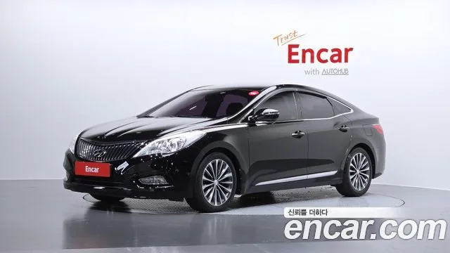 Hyundai Grandeur HG240 Modern