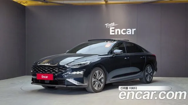 Kia K8 Signature