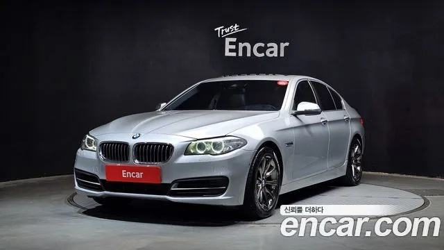 BMW 5-Series 528i
