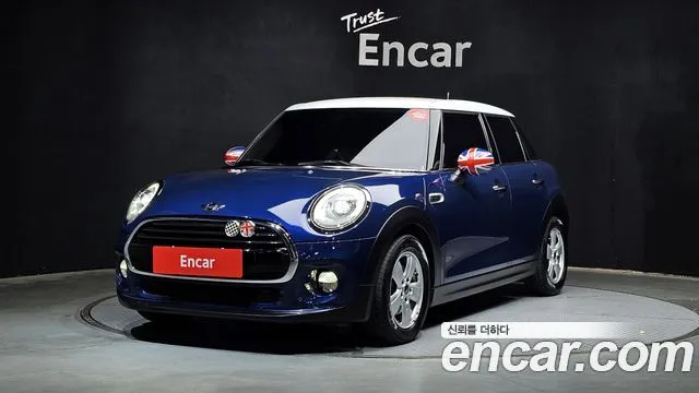 Mini Cooper 5Door Standard