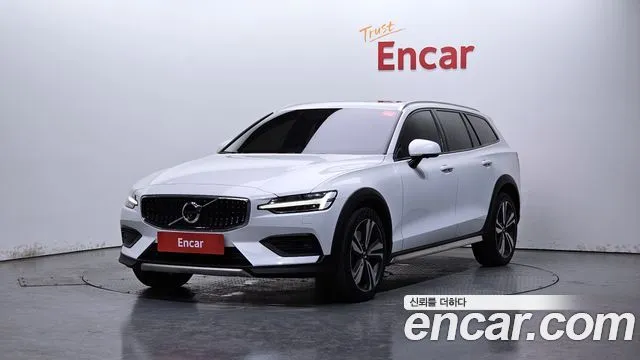 Volvo V60 B5 Pro AWD