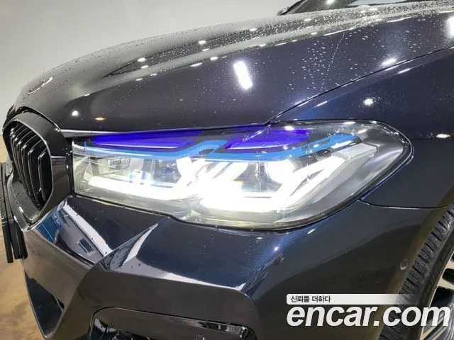BMW 5-Series 530i M Sport Package Plus