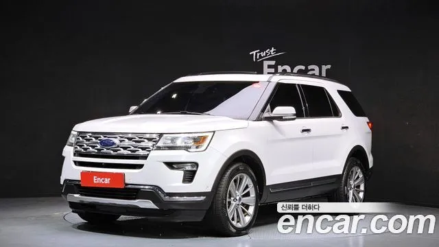 Ford Explorer 2.3 Limited 4WD