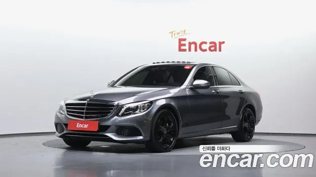 Mercedes-Benz C-Class C200 4MATIC Exclusive