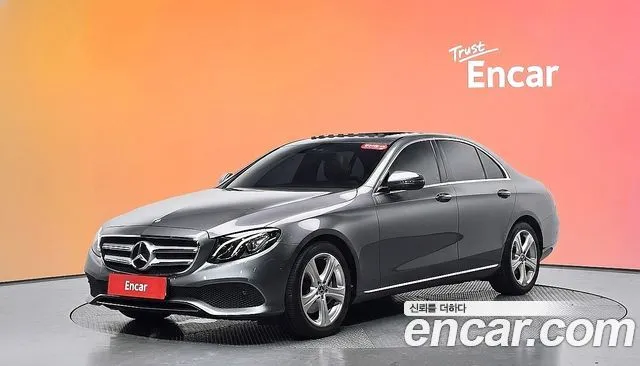 Mercedes-Benz E-Class E200 Avantgarde