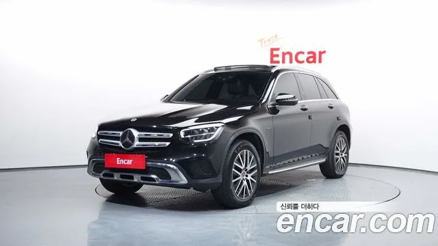 Mercedes-Benz GLC-Class GLC300e 4MATIC