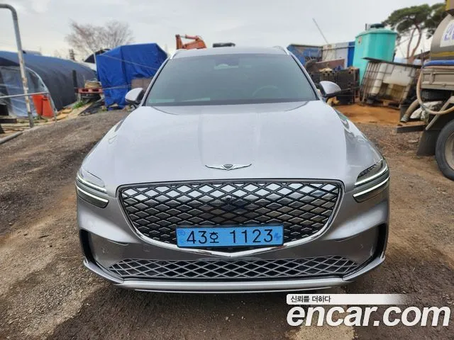 Genesis GV70 e-AWD