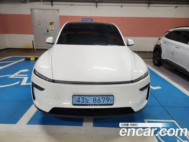 Tesla Model Y Premium RWD