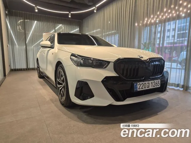 BMW 5-Series 520i M Sport