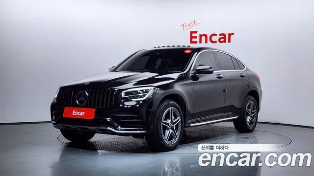 Mercedes-Benz GLC-Class GLC300e 4MATIC Coupe