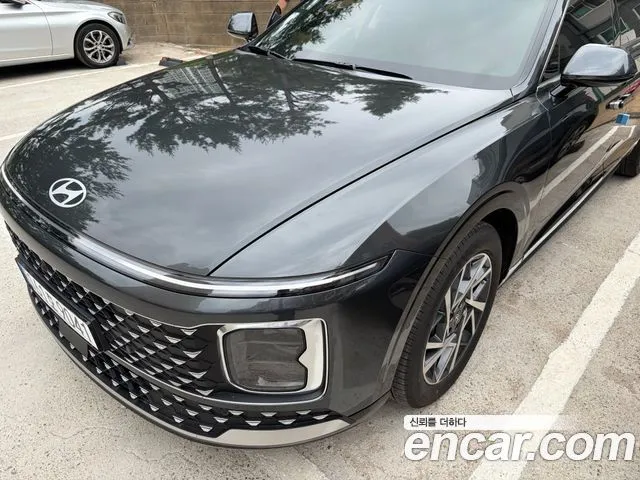 Hyundai Grandeur Exclusive
