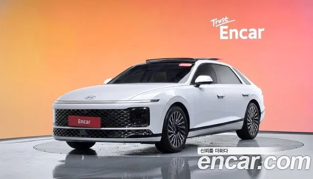 Hyundai Grandeur Calligraphy