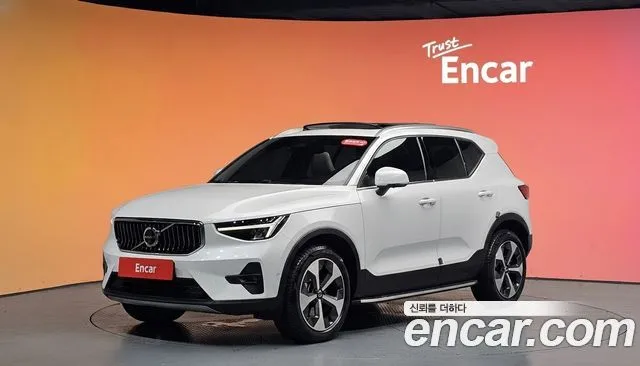 Volvo XC40 B4 Ultimate Bright