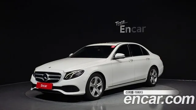 Mercedes-Benz E-Class E200 Avantgarde
