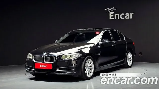 BMW 5-Series 528i