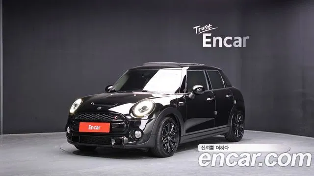 Mini Cooper 5Door Standard