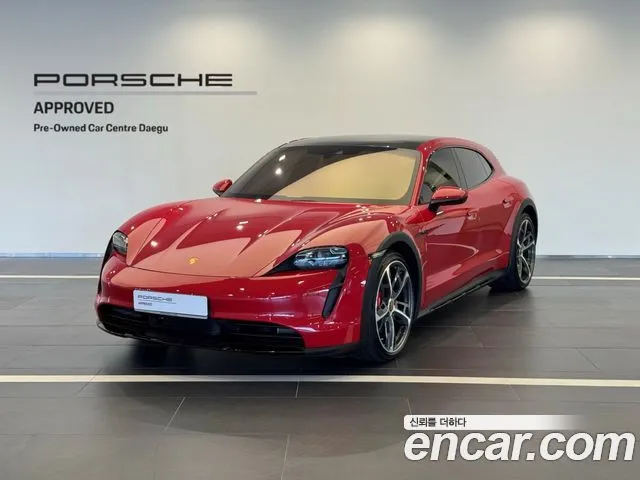 Porsche Taycan 4S Cross Turismo