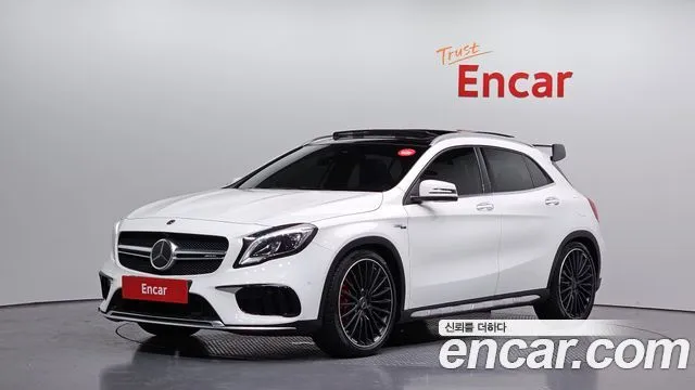 Mercedes-Benz GLA-Class GLA45 AMG 4MATIC