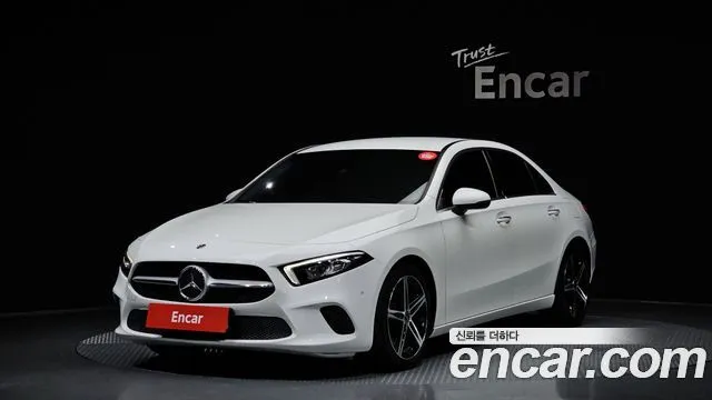 Mercedes-Benz A-Class A250 4MATIC Sedan