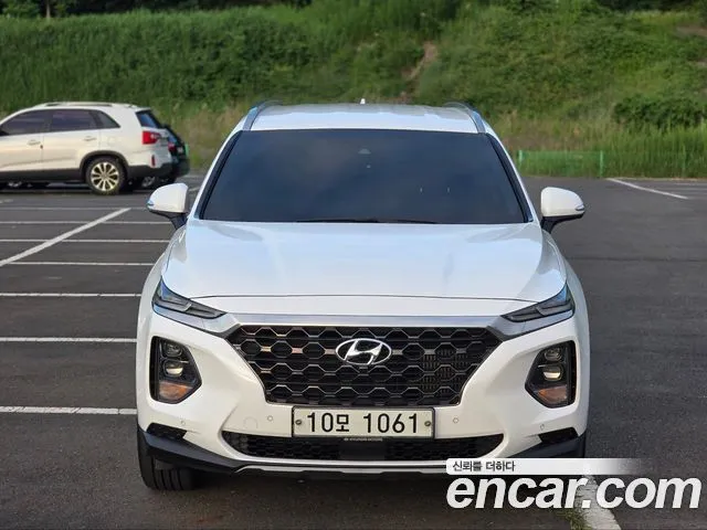 Hyundai Santafe Gasoline 2.0T 2WD